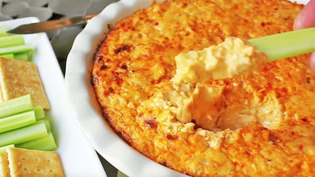 Time To Spice Up Your Super Bowl Party With This Kickin’ Chicken Dip ...