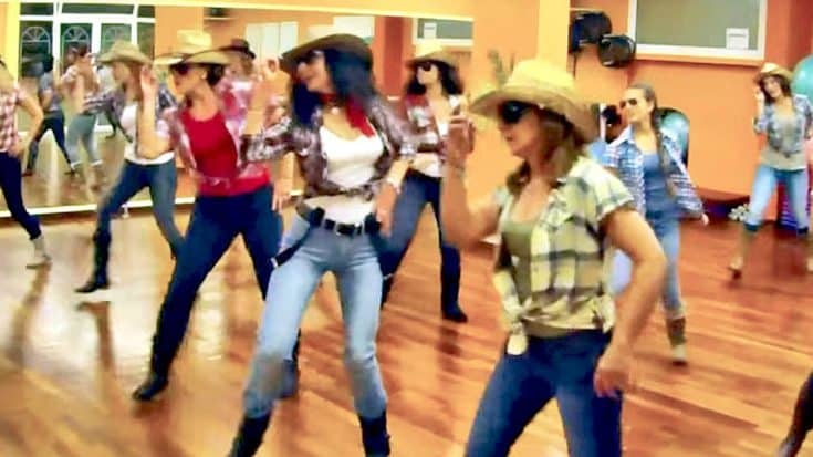 Cowgirls Kick Up Their Heels In Brooks Dunn Line Dance Country Music Family