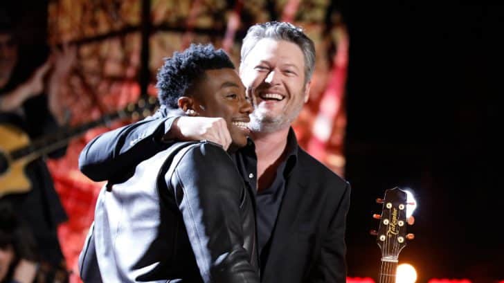 Blake Shelton And Kirk Jay Sing Soulful George Strait Ballad And We Can ...