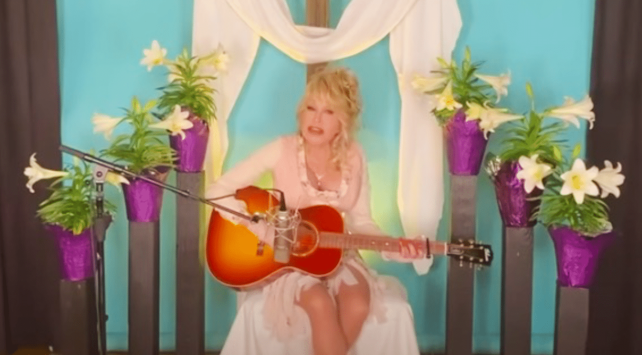 Dolly Parton Celebrates Easter By Singing Hes Alive