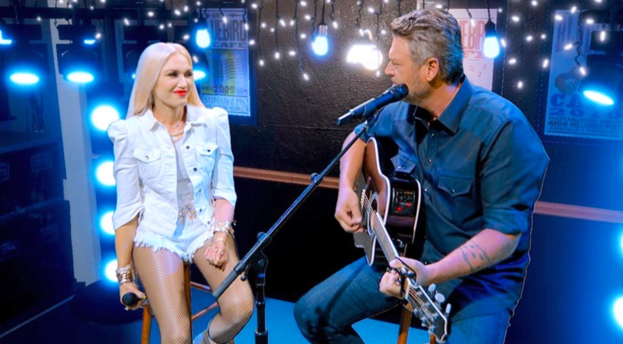 ACM Awards: Gwen And Blake Perform New Duet 