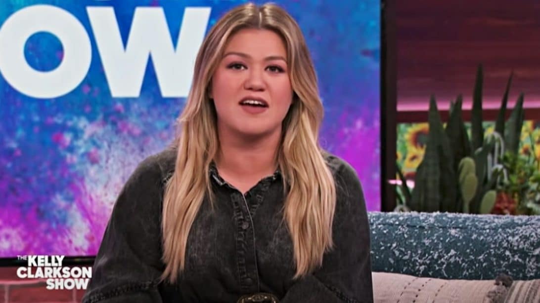 Kelly Clarkson Addresses The Reason She Filed For Divorce
