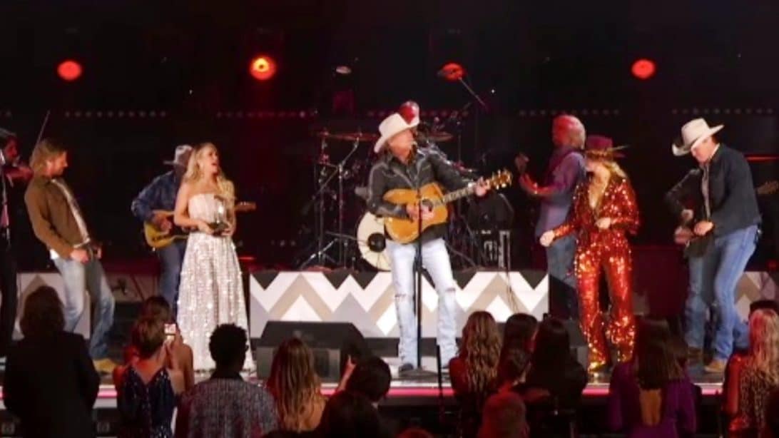 Country Stars Pay Tribute To Alan Jackson With Medley Performance