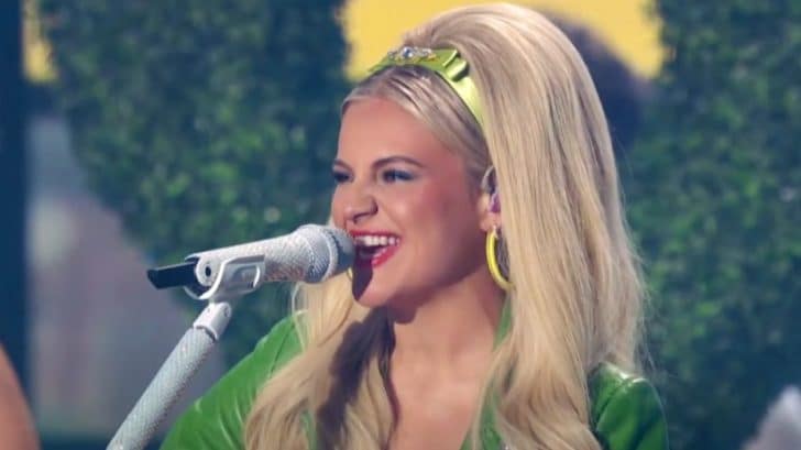 Kelsea Ballerini Delivers Spunky Performance Of If You Go Down At Cmt Music Awards 7338