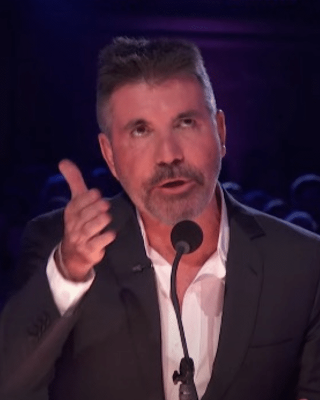 Simon Cowell compliments Mitch Rossell on AGT