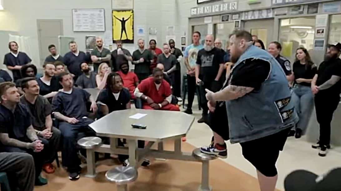 Carrie Underwood Releases Inspiring New Song With Unlikely Duet Partner