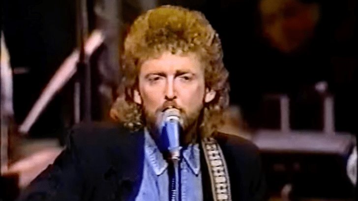 Keith Whitley singing.