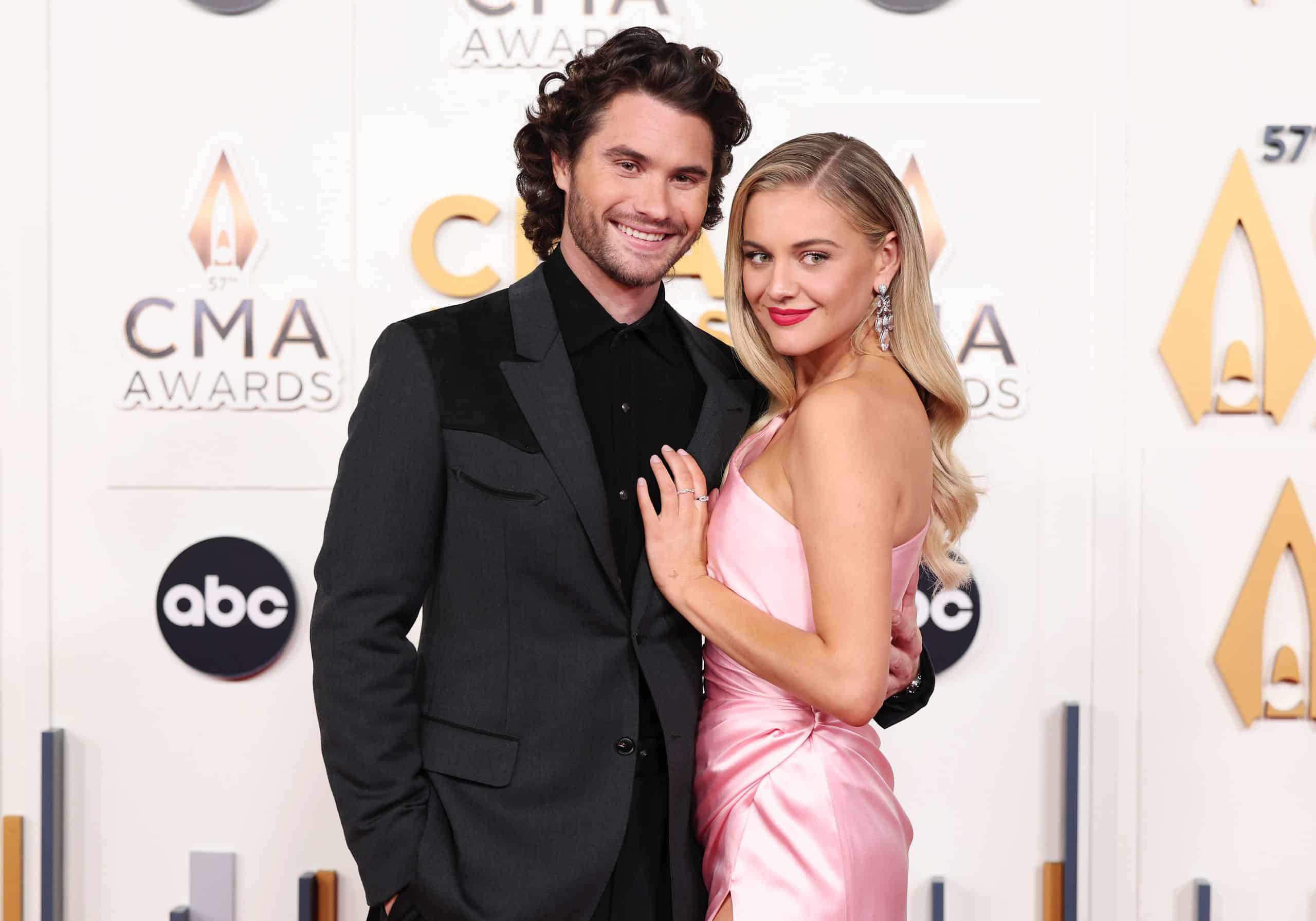 Kelsea Ballerini and Chase Stokes attend the 2023 CMA Awards