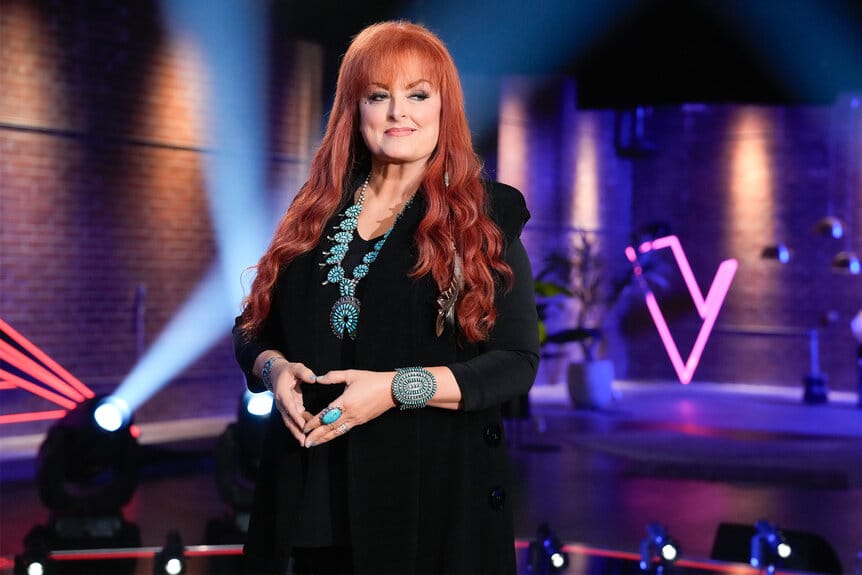 Wynonna Judd on "The Battles Part 6/ Knock Outs Premiere" Season 24 Episode 13 of The Voice.