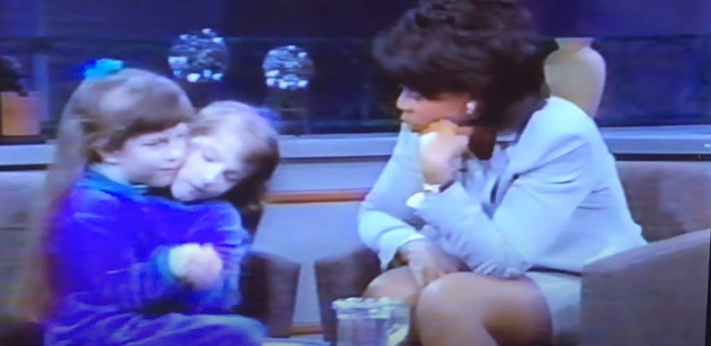 Conjoined twins Abby and Brittany Hensel on Oprah in 1996