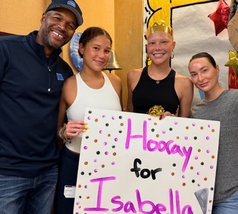 Michael, Sophia, and Isabella Strahan