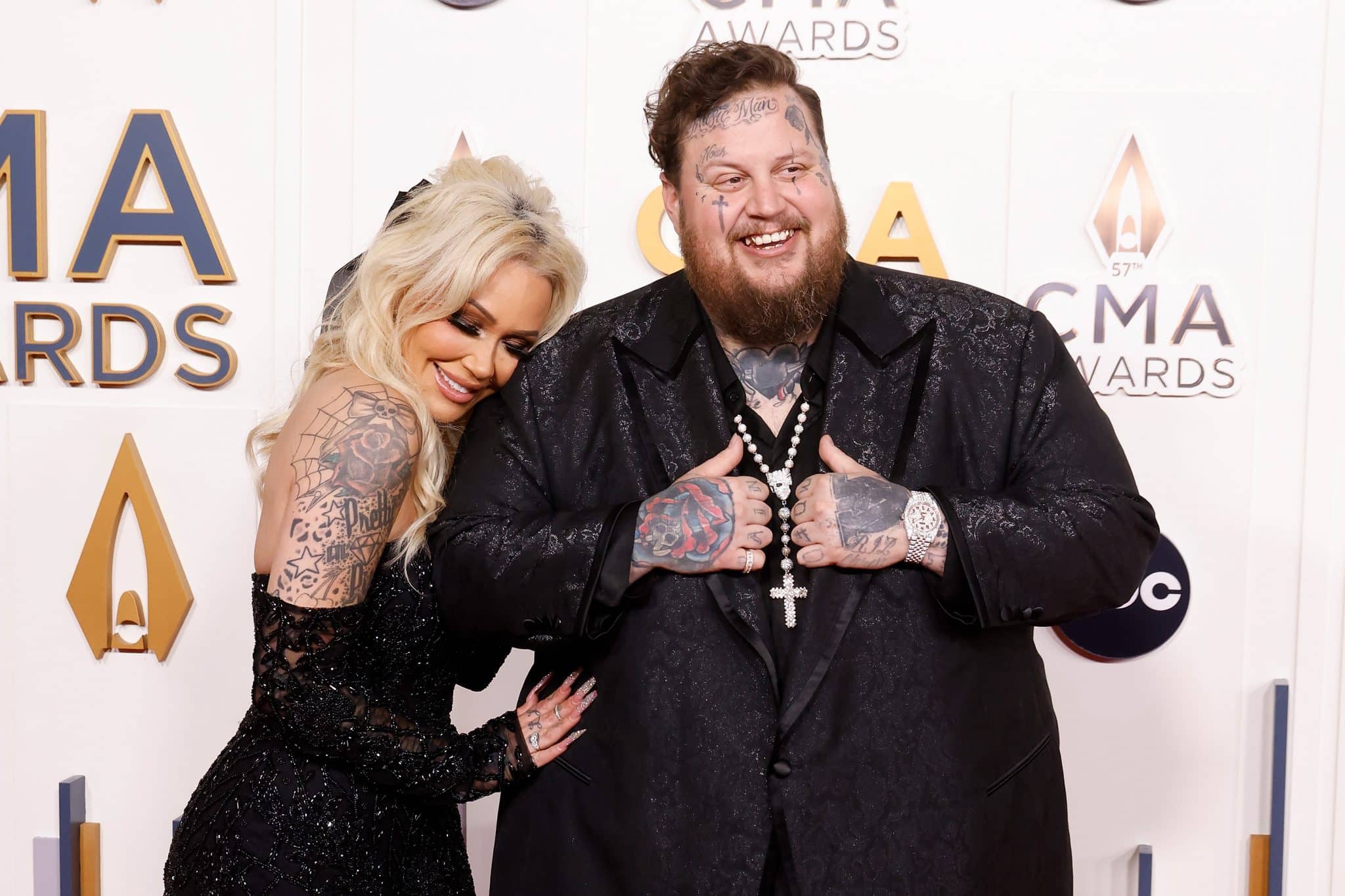 NASHVILLE, TENNESSEE - NOVEMBER 08: EDITORIAL USE ONLY: Bunnie Xo and Jelly Roll attend the 2023 CMA Awards at Bridgestone Arena on November 08, 2023 in Nashville, Tennessee. (Photo by Taylor Hill/WireImage)