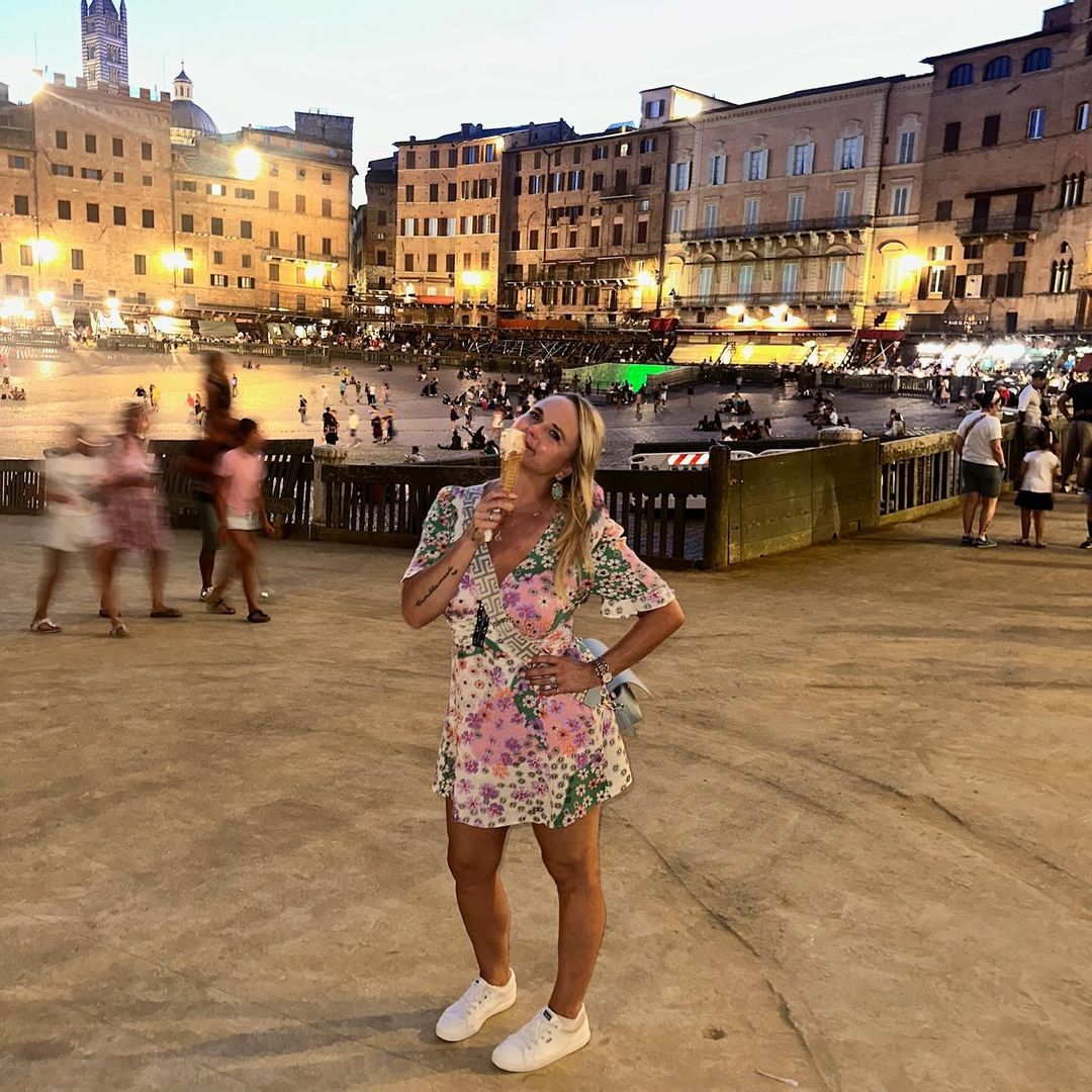 Miranda Lambert Shares "Sweetest Memories" from Italian Vacation with
