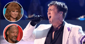 Jeremy Beloate performing on 'The Voice'