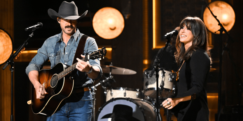 Riley Green and Ella Langley sing on The Tonight Show