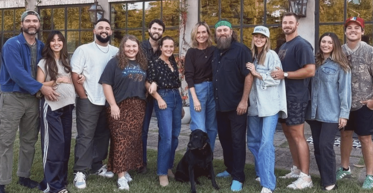 Willie and Korie Robertson and family