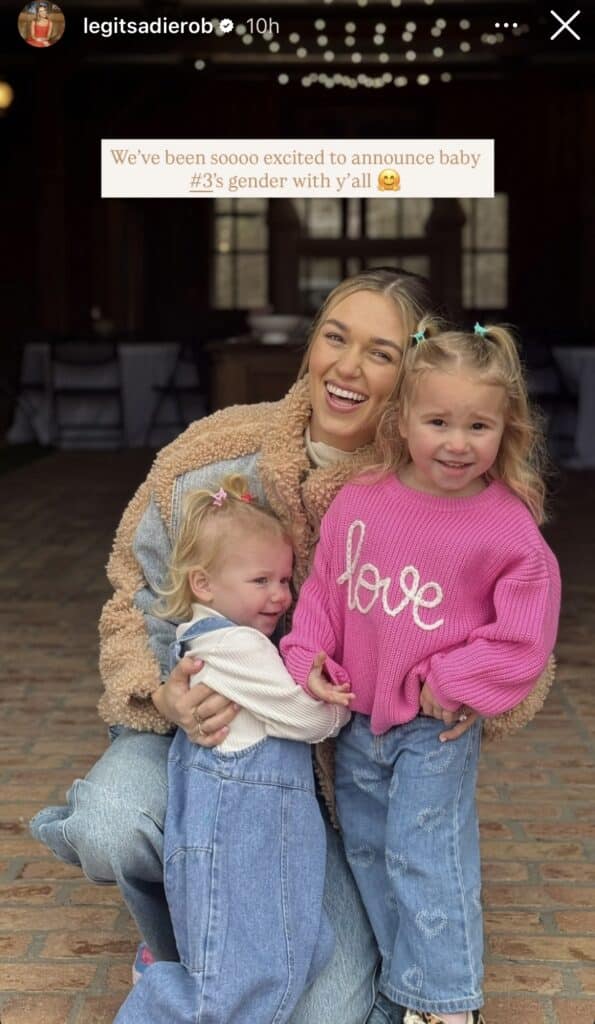 Sadie Robertson Huff and her daughters, Honey and Haven