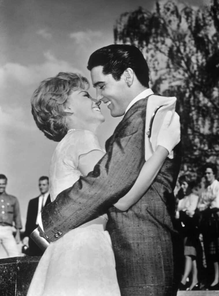 Joan O'Brien and Elvis Presley in "It Happened at the World's Fair"