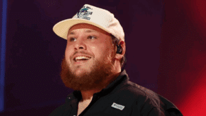 luke combs college