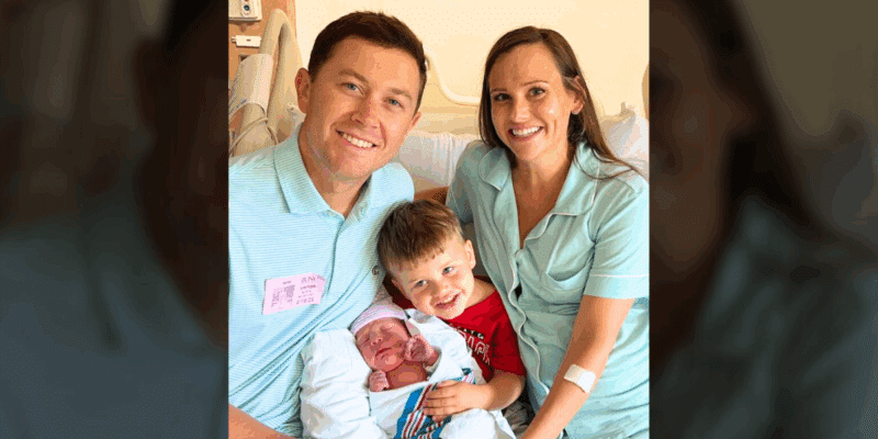 Scotty McCreery and wife Gabi McCreery welcome their second child