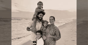 Robertson family twins