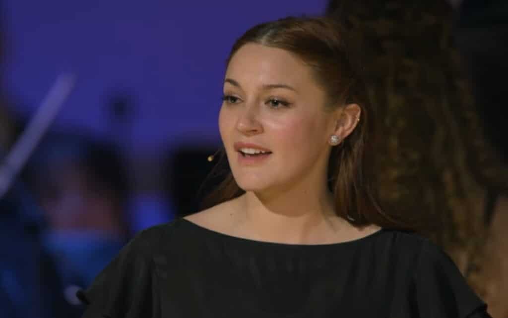 Gracie McGraw performs "My Buddy" at Carnegie Hall