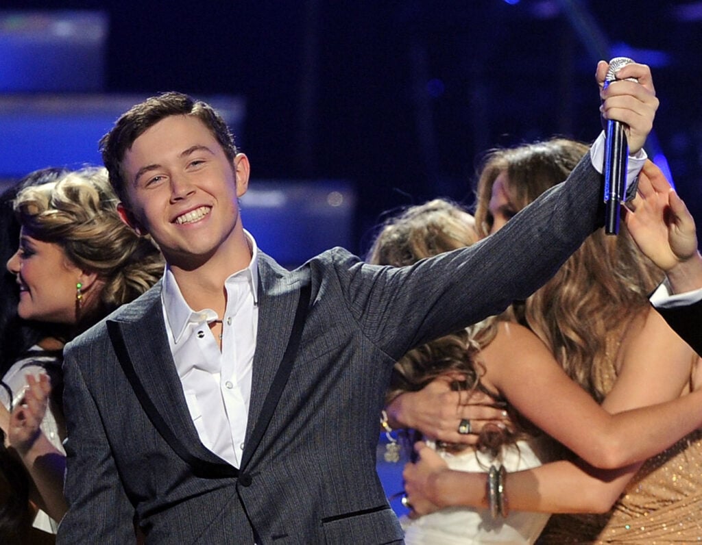 Scotty McCreery wins season 10 of American Idol in 2011